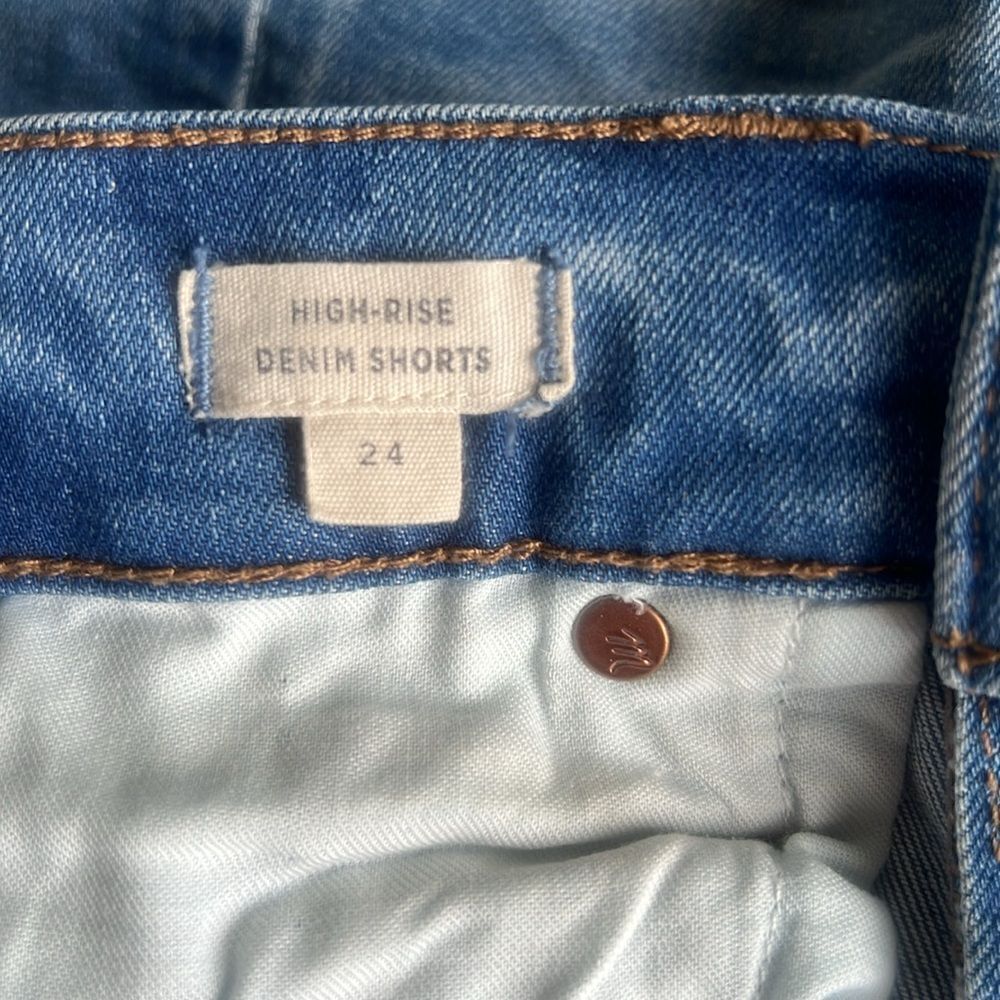 Madewell High Rise Denim Shorts - Picture 4 of 6